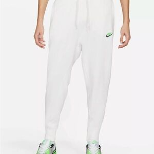 Nike White Sweatpants/Joggers Classic Athletic Style